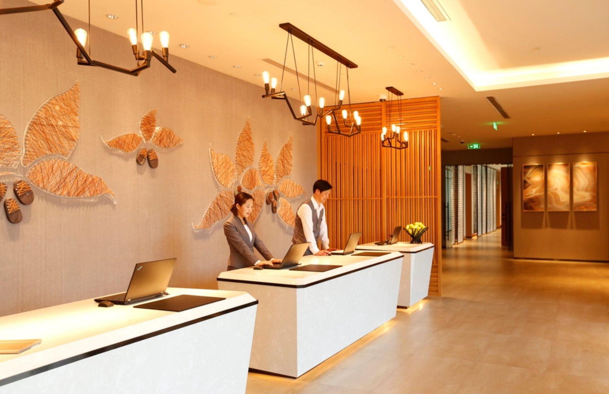 Hyatt House Yinchuan Yuecaicheng Hotel Exterior photo